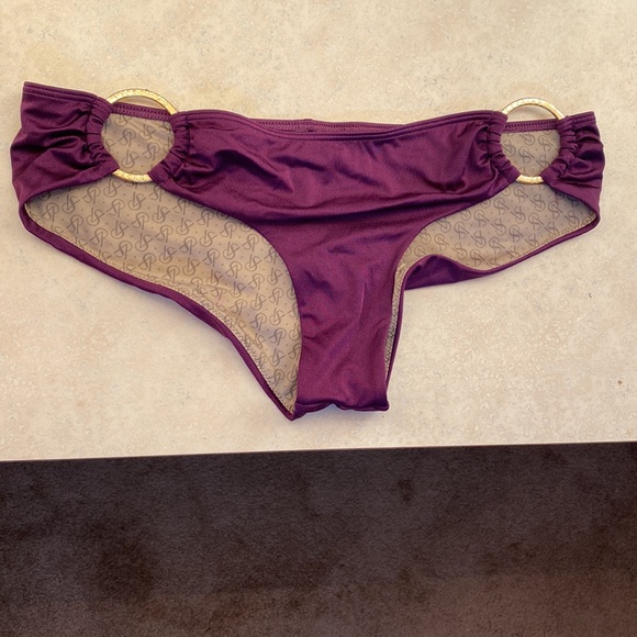 Victoria Secret size M bottoms worn once color is an eggplant - Picture 2 of 5